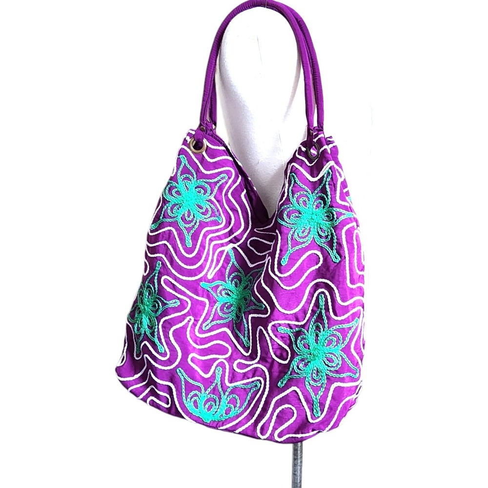 Boho Embroidered Handbag Purse Floral Applique Purple Zipper